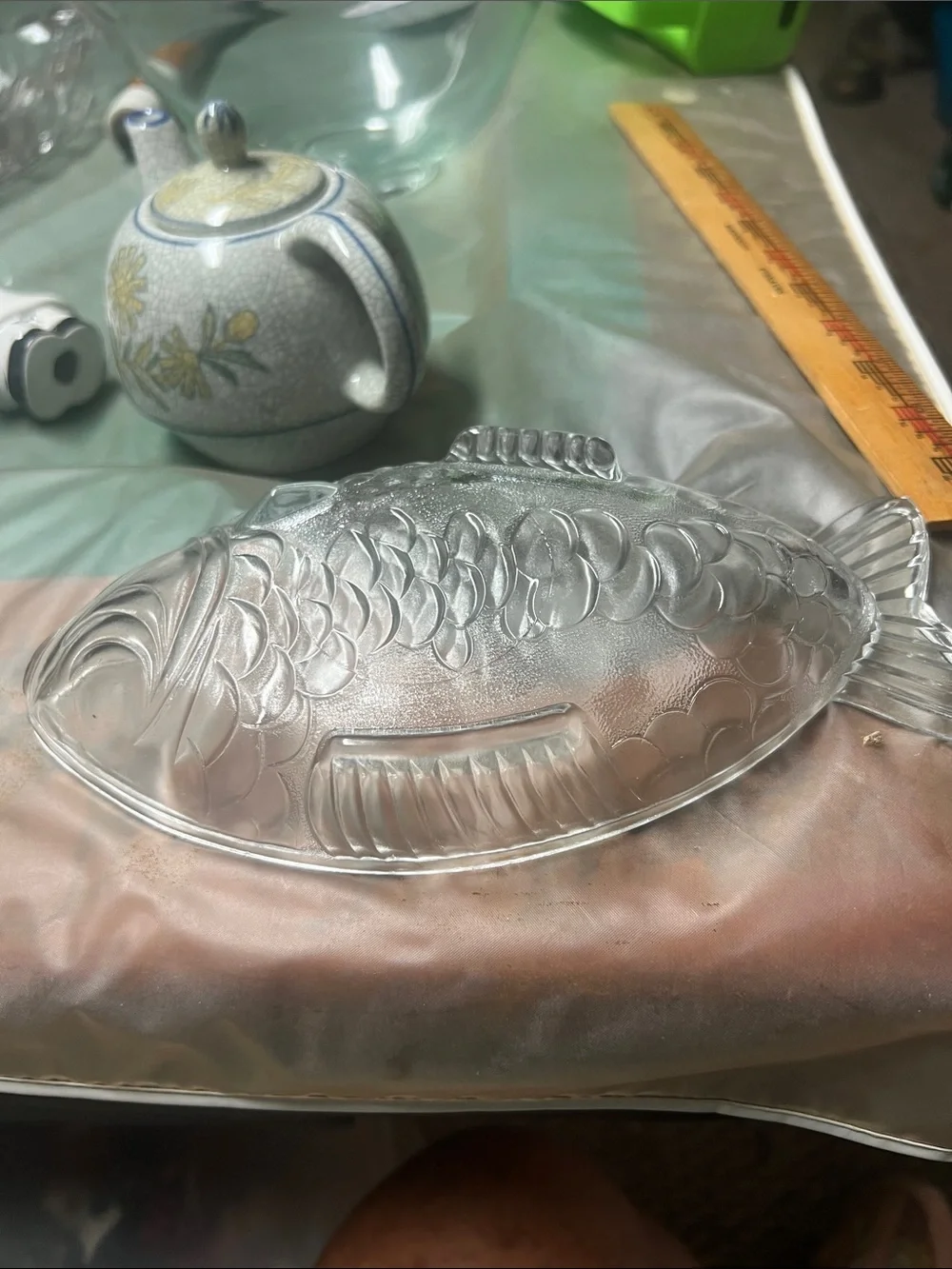 Vintage Clear Glass Fish-Shaped Serving Dish - Clear